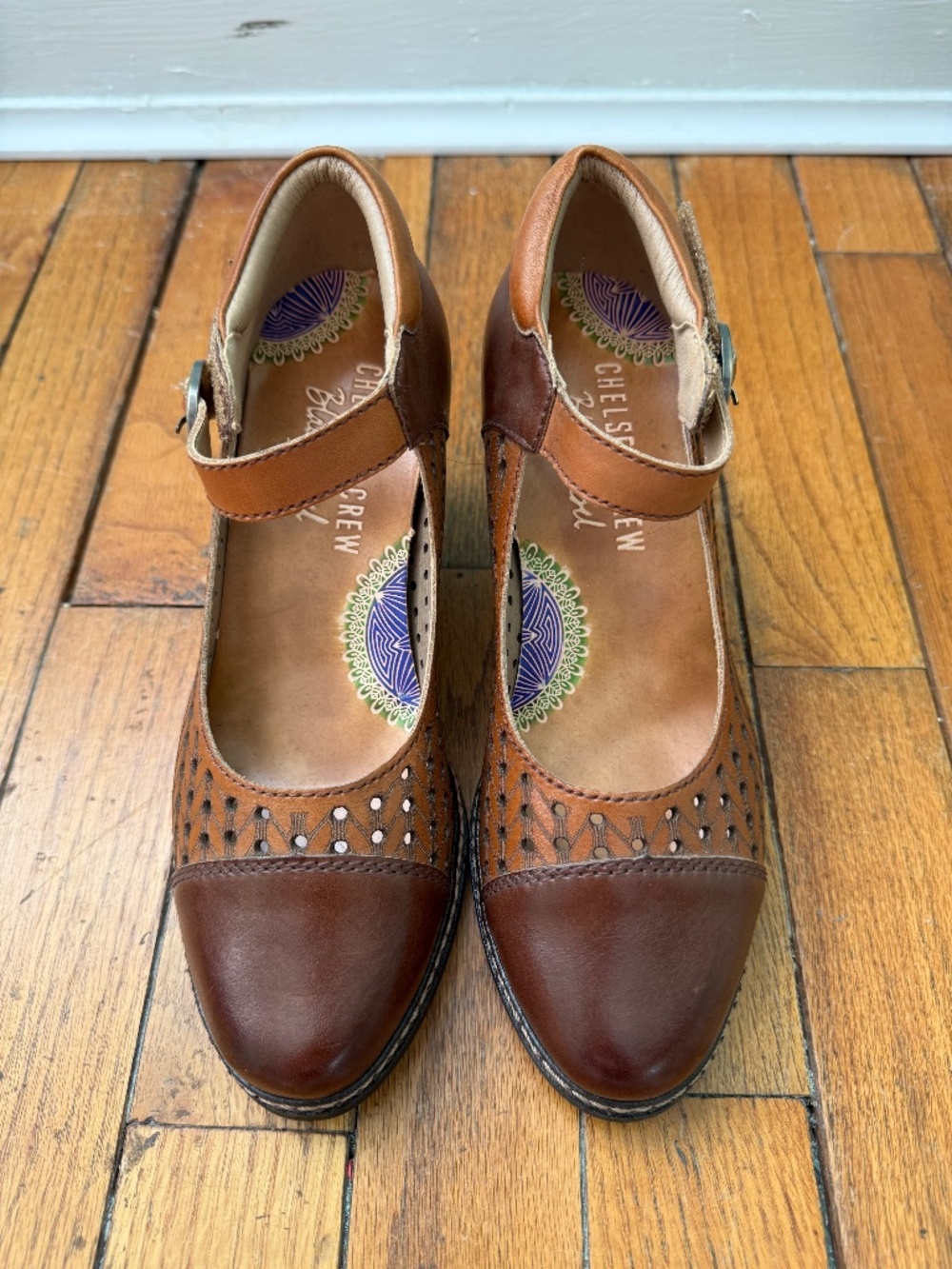 Chelsea Crew Leather Pumps Sz 5.5-6